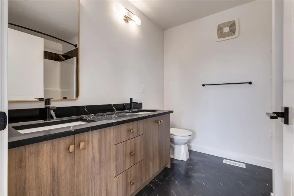 227 Sora Terrace SE