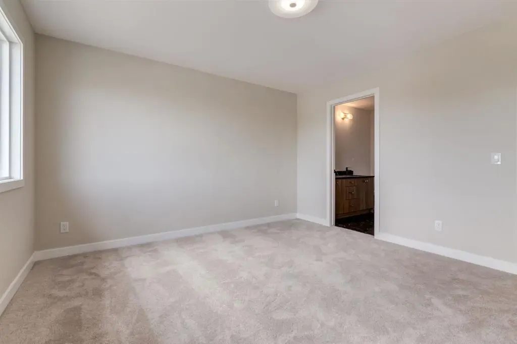 227 Sora Terrace SE
