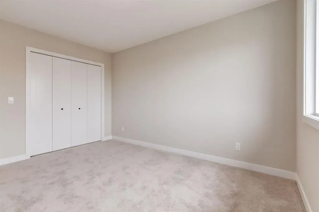 227 Sora Terrace SE