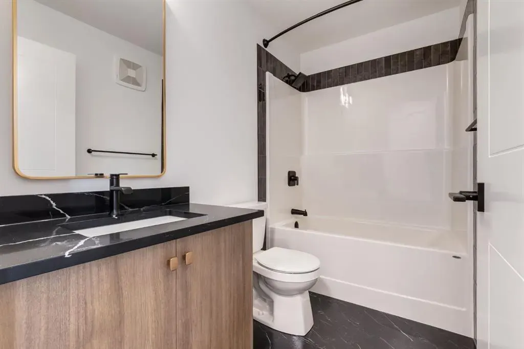 227 Sora Terrace SE