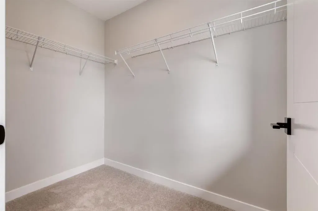 227 Sora Terrace SE