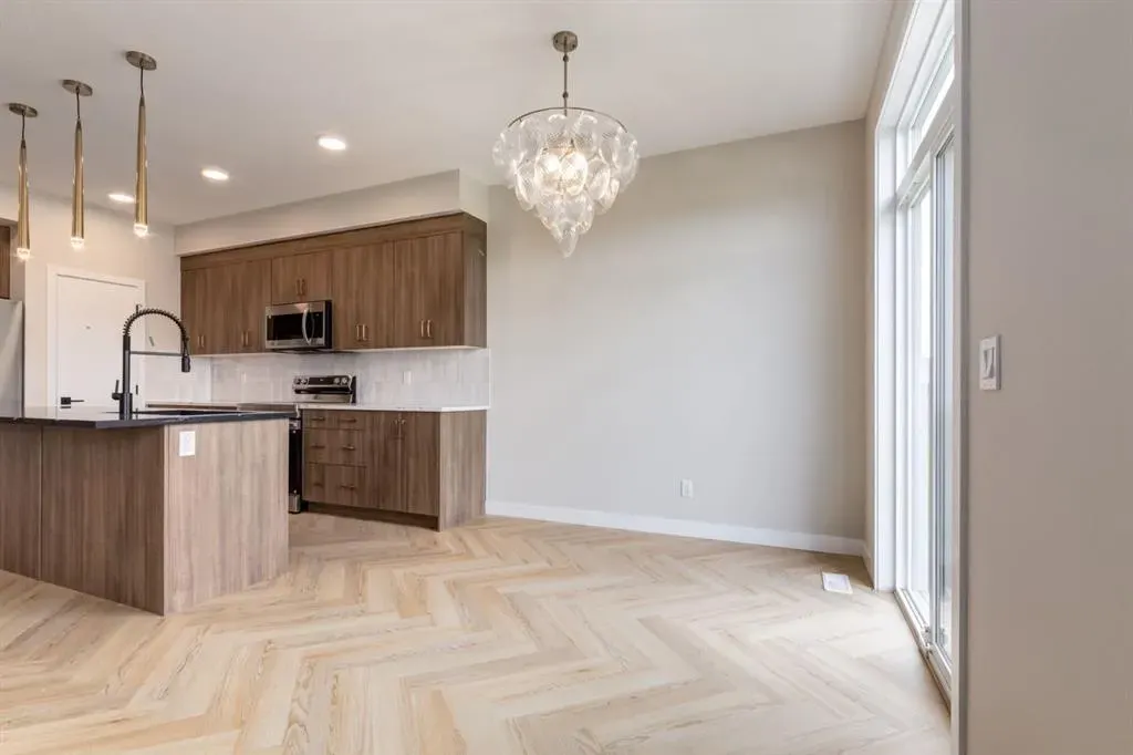 227 Sora Terrace SE