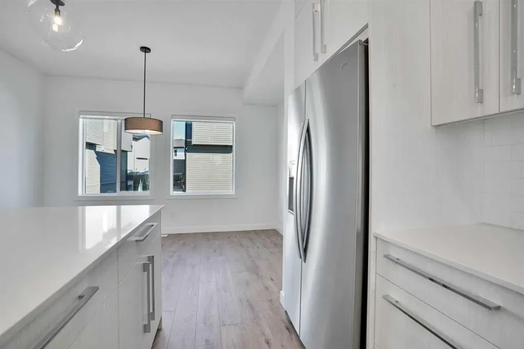 280 Chelsea Road, #1902