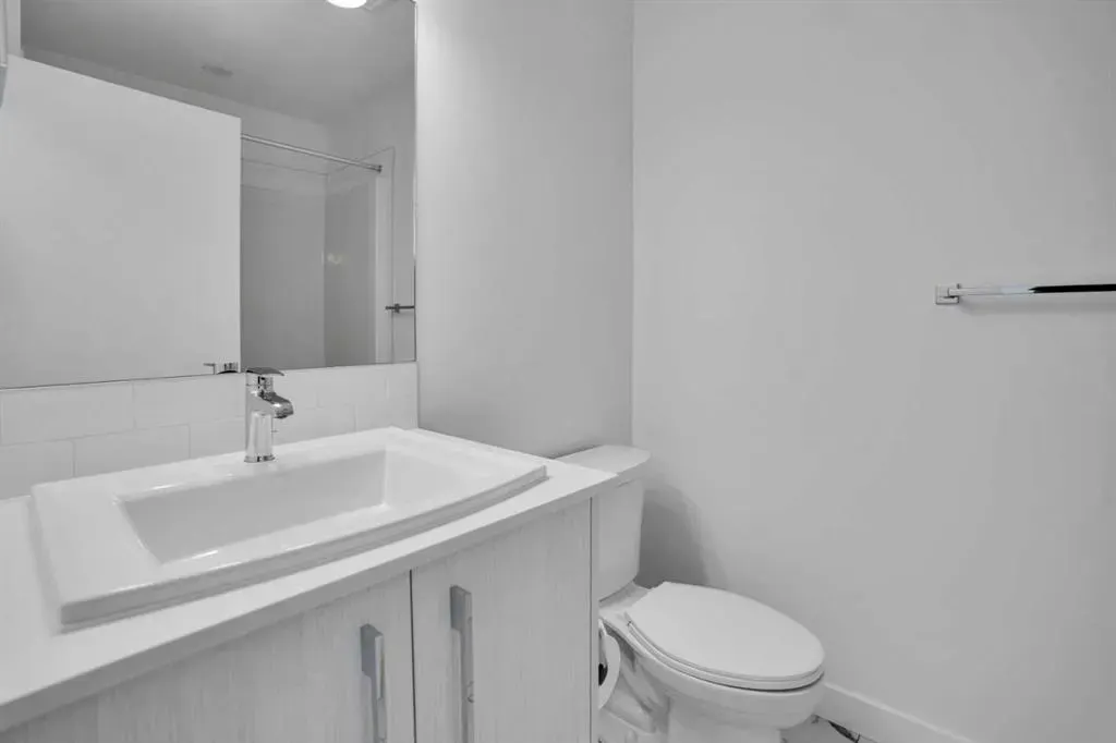 280 Chelsea Road, #1902