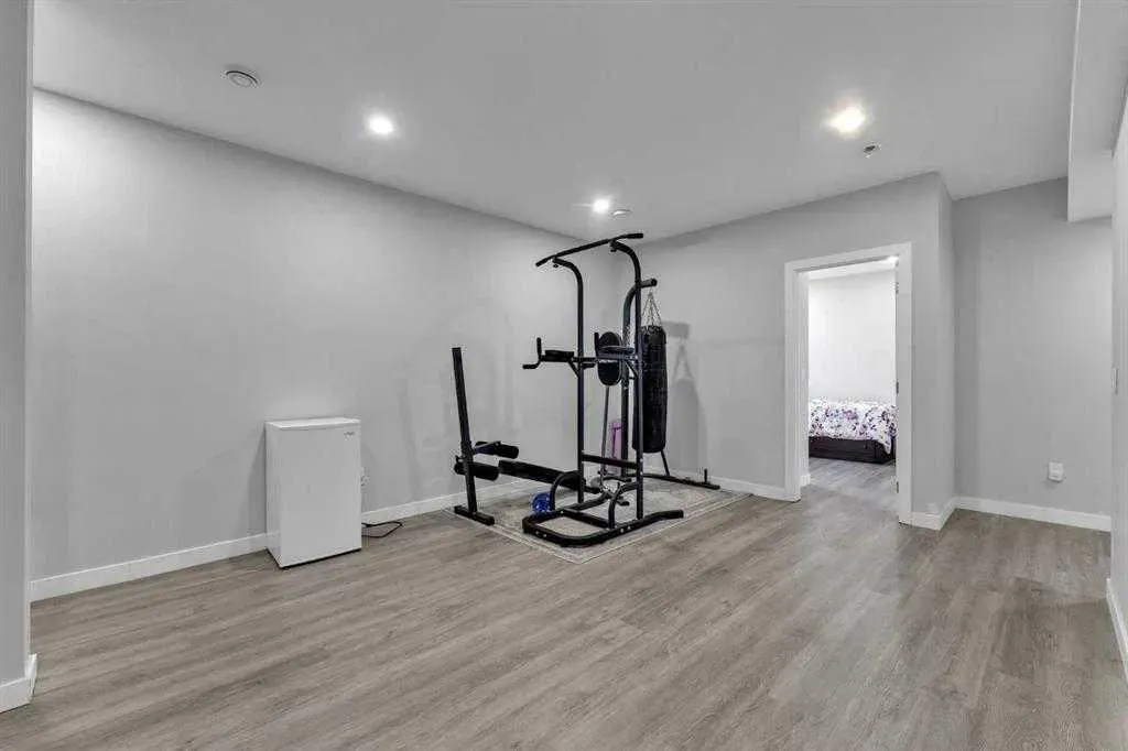 130 Red Sky Crescent NE