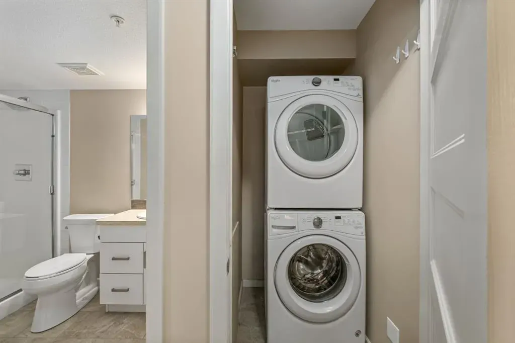 10 Market Boulevard SE, #2101