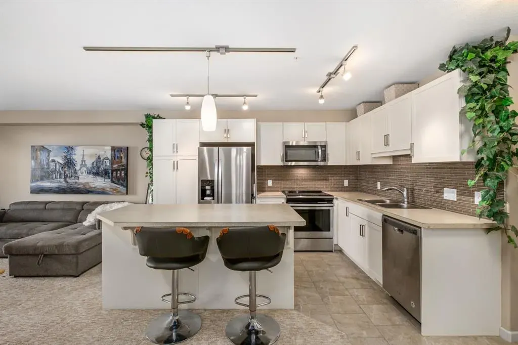 10 Market Boulevard SE, #2101