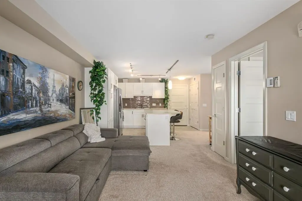 10 Market Boulevard SE, #2101