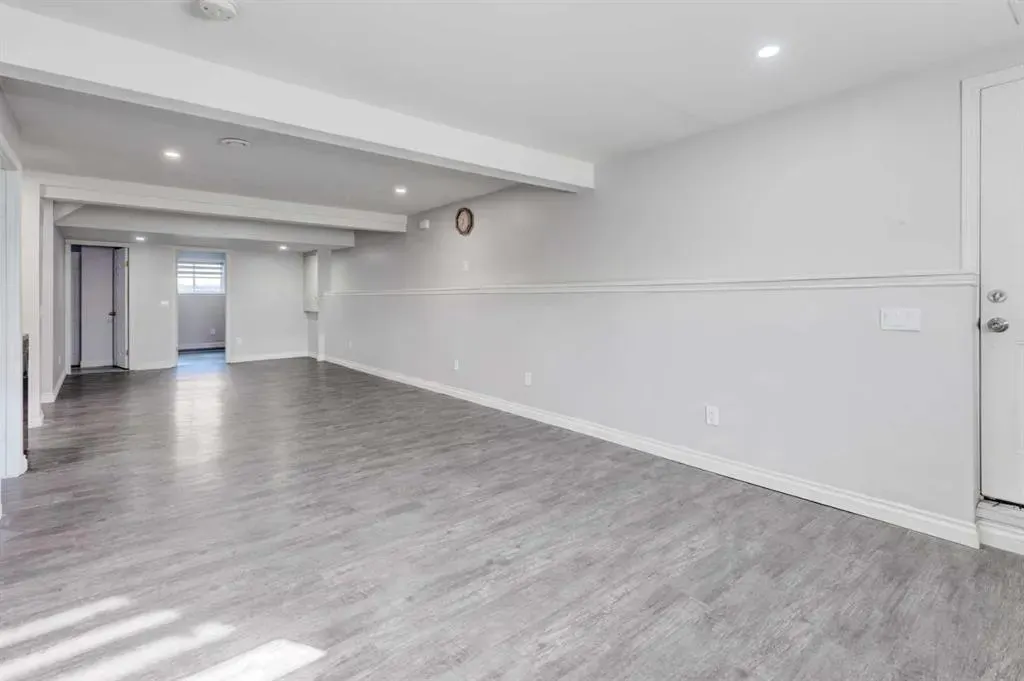 35 Coventry Road NE