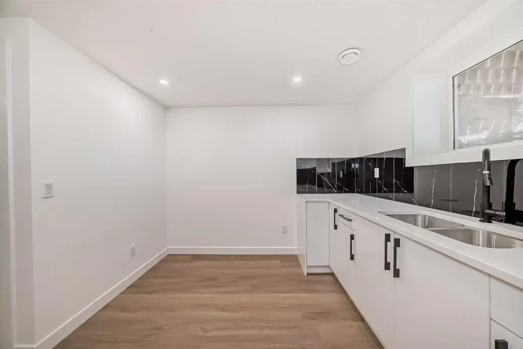 128 Cantrell Place SW