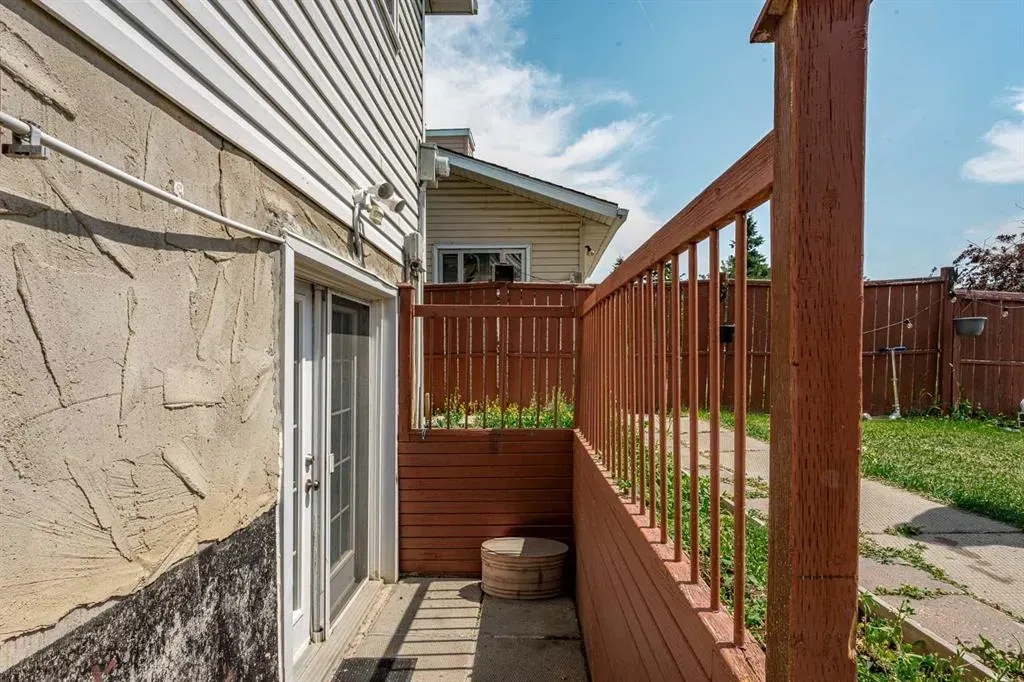123 Castleglen Road NE