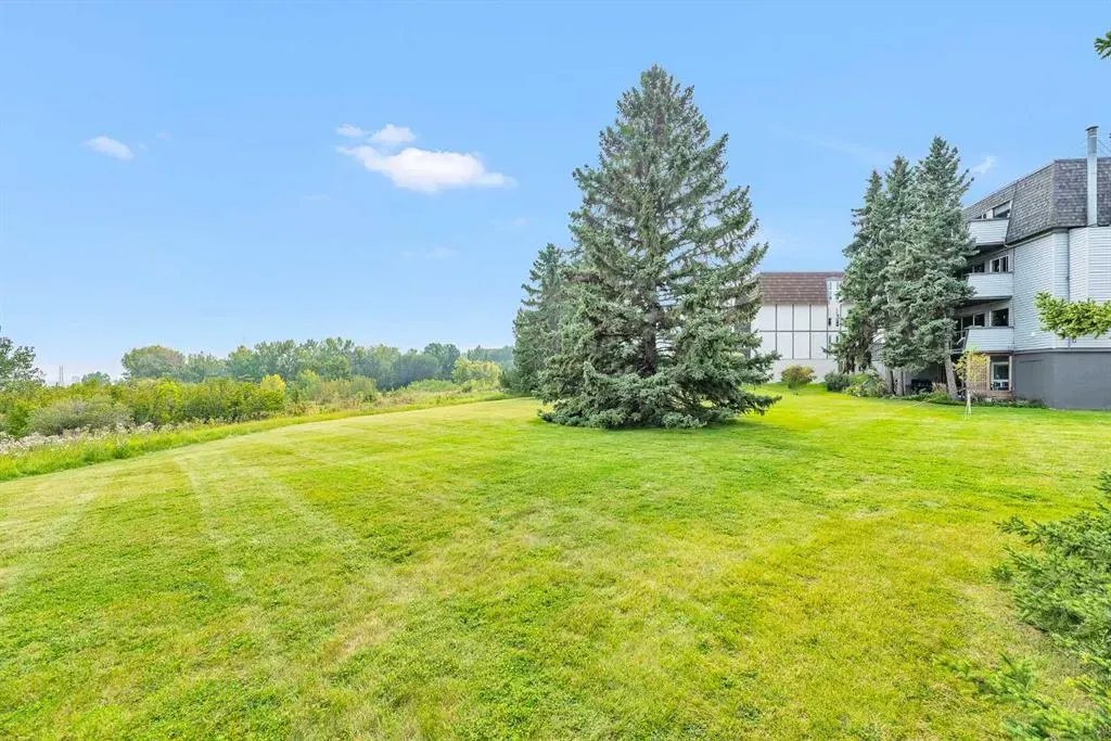 508 Cedar Crescent SW, #301