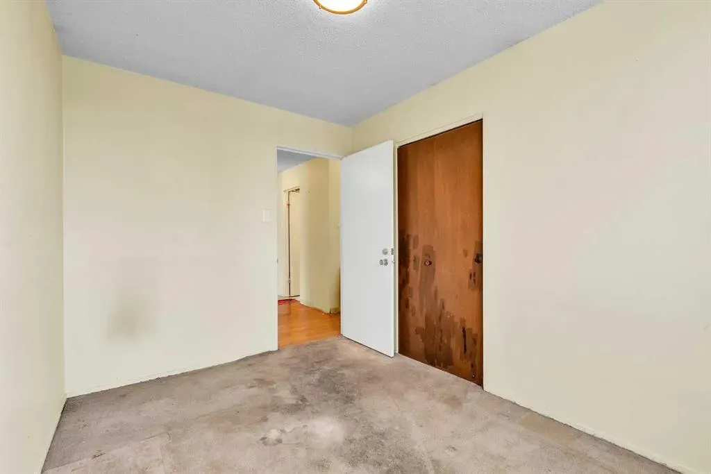 508 Cedar Crescent SW, #301