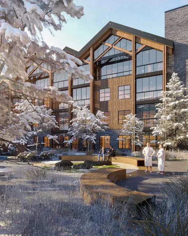 1734 Bow Valley Trail, #212