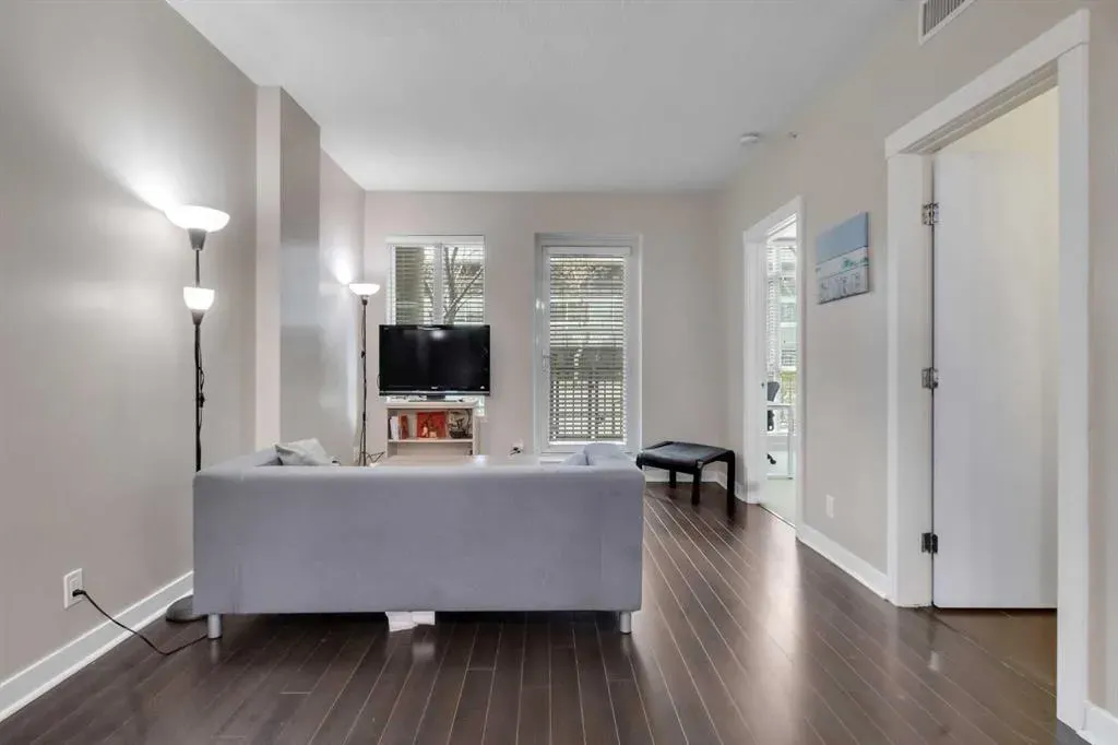 788 12 Avenue SW, #102