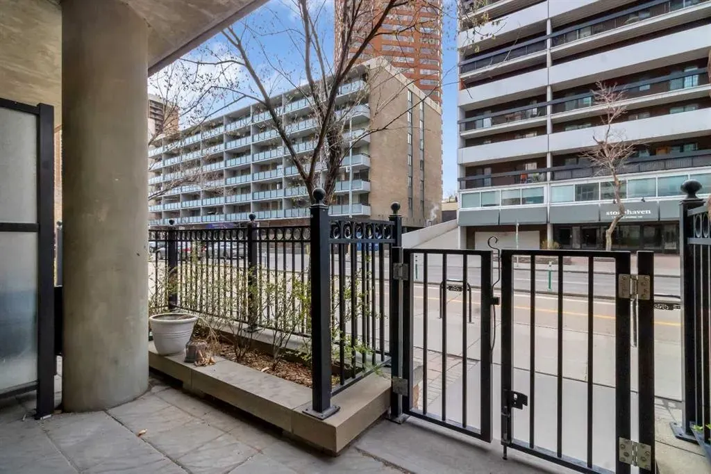 788 12 Avenue SW, #102