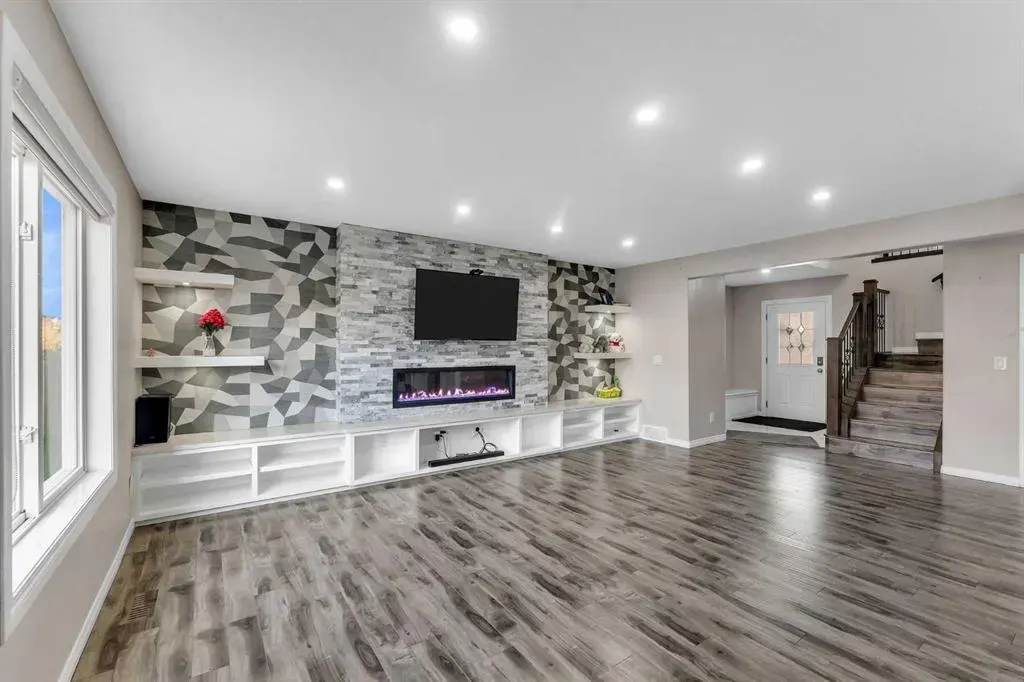 228 Covemeadow Court NE