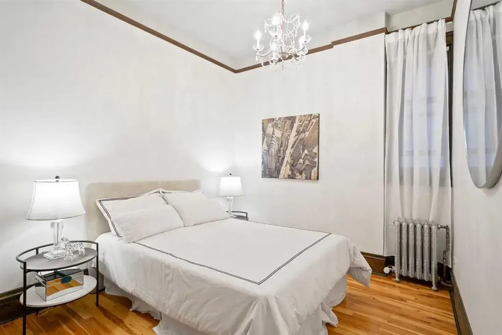 804 18 Avenue SW, #201