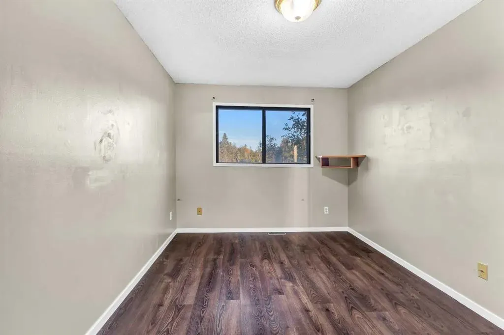 116 Shawmeadows Crescent SW