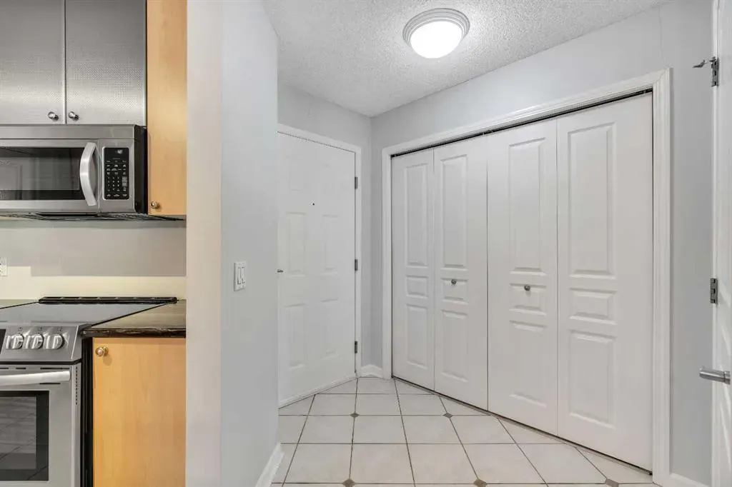 30 Richard Court SW, #134
