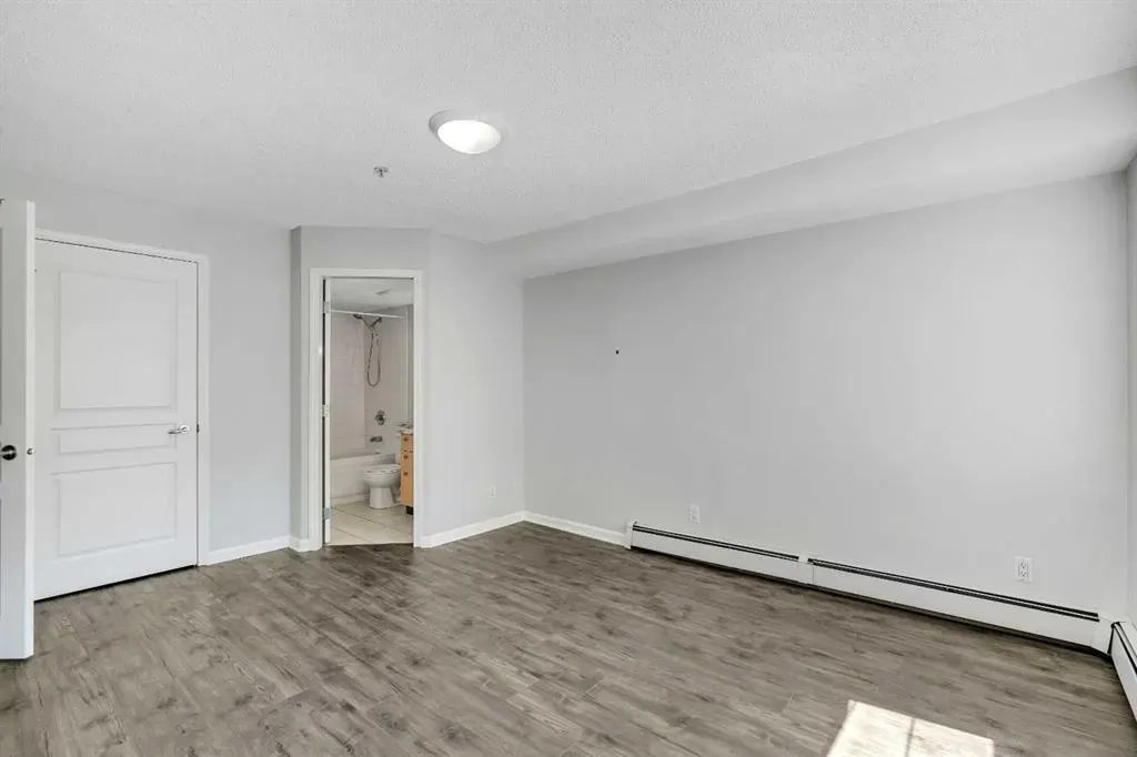 30 Richard Court SW, #134