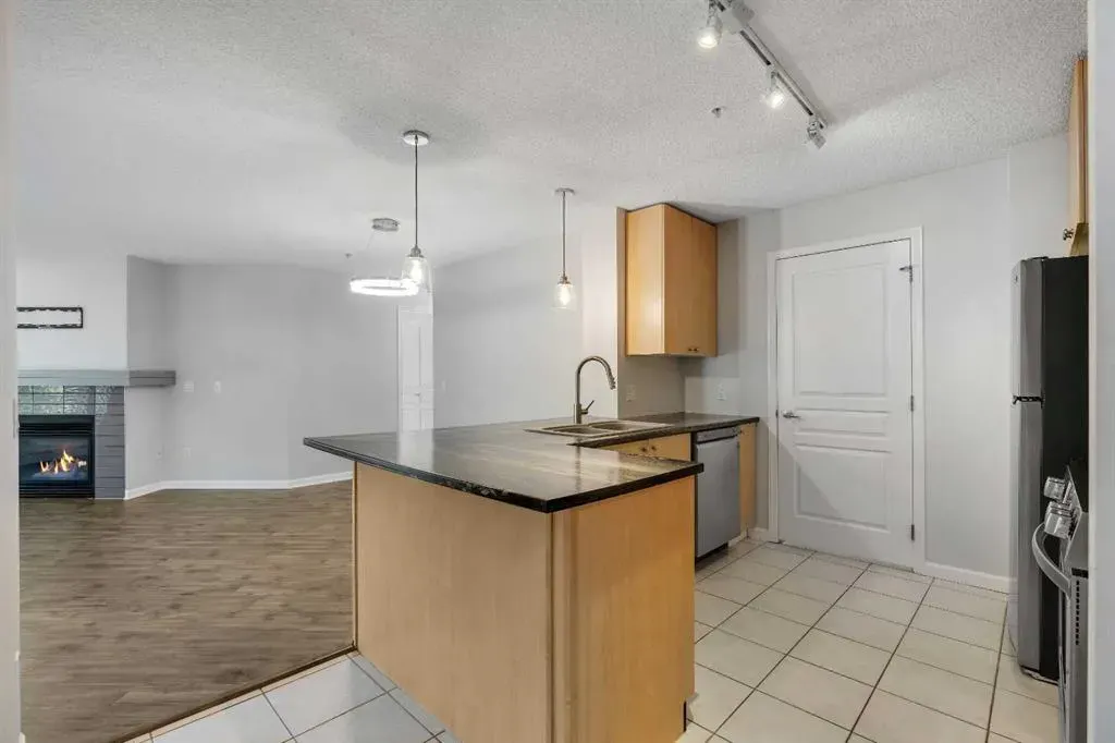 30 Richard Court SW, #134