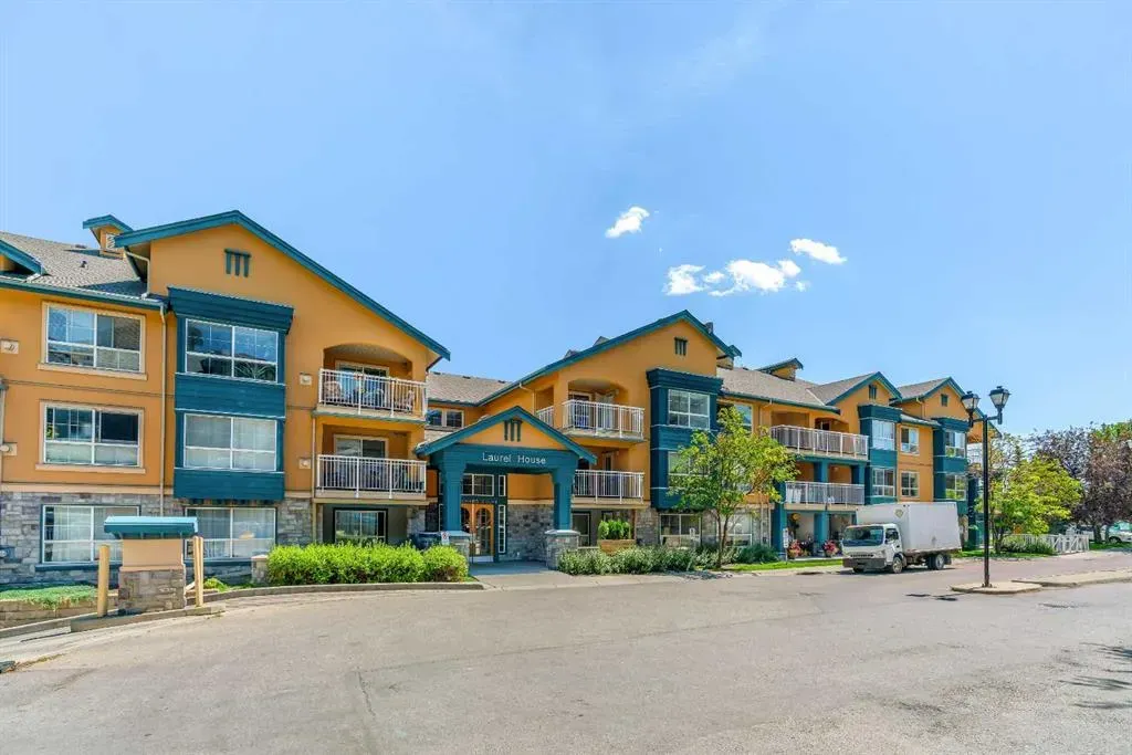 30 Richard Court SW, #134