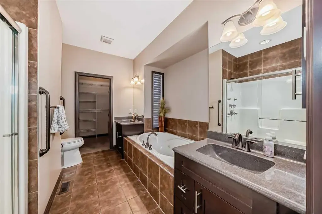258 Chaparral Valley Terrace SE