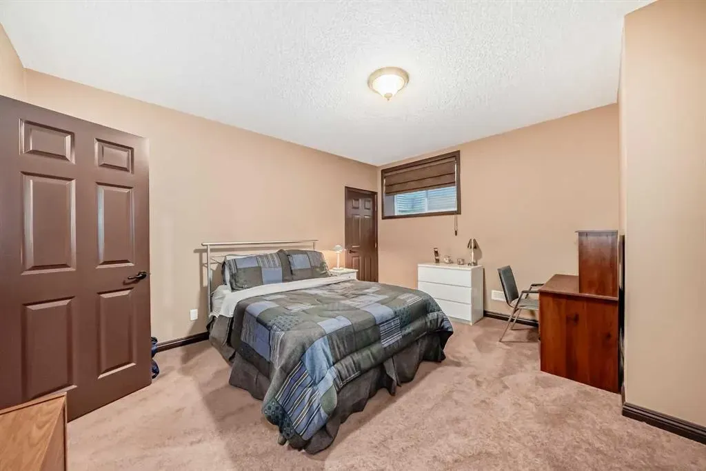 258 Chaparral Valley Terrace SE