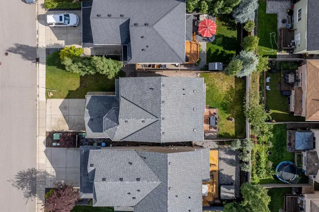 587 Everbrook Way SW