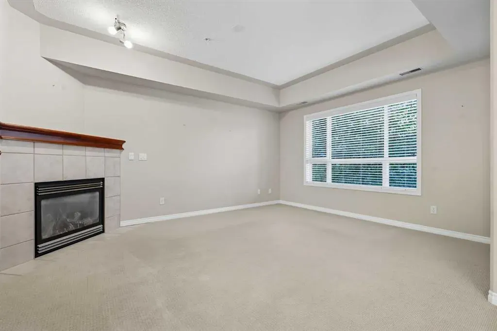 30 Sierra Morena Landing SW, #240
