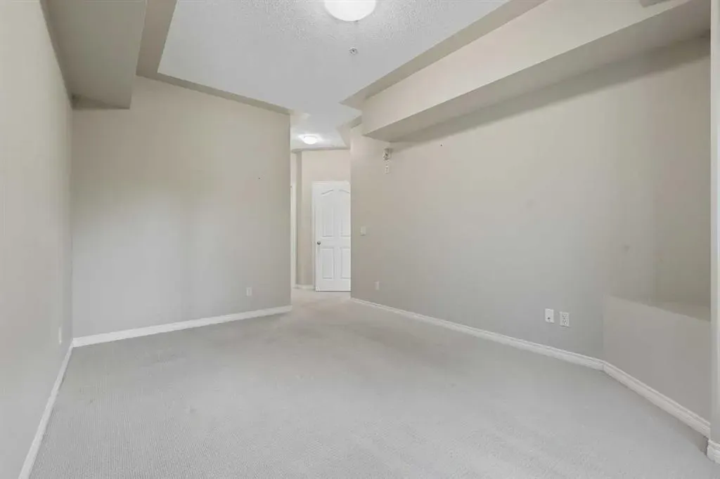 30 Sierra Morena Landing SW, #240
