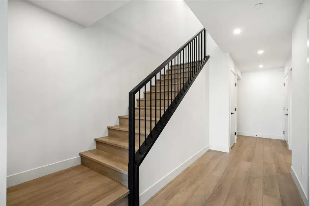 16 Greenwich Heath NW
