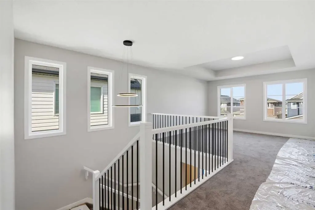 119 Chinook Winds Manor SW