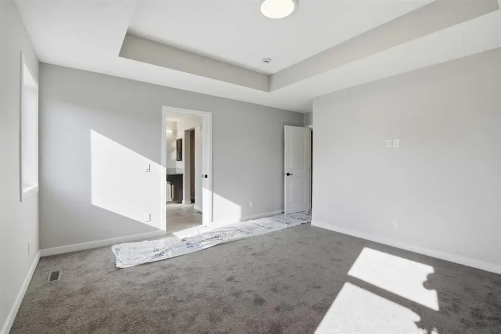 119 Chinook Winds Manor SW