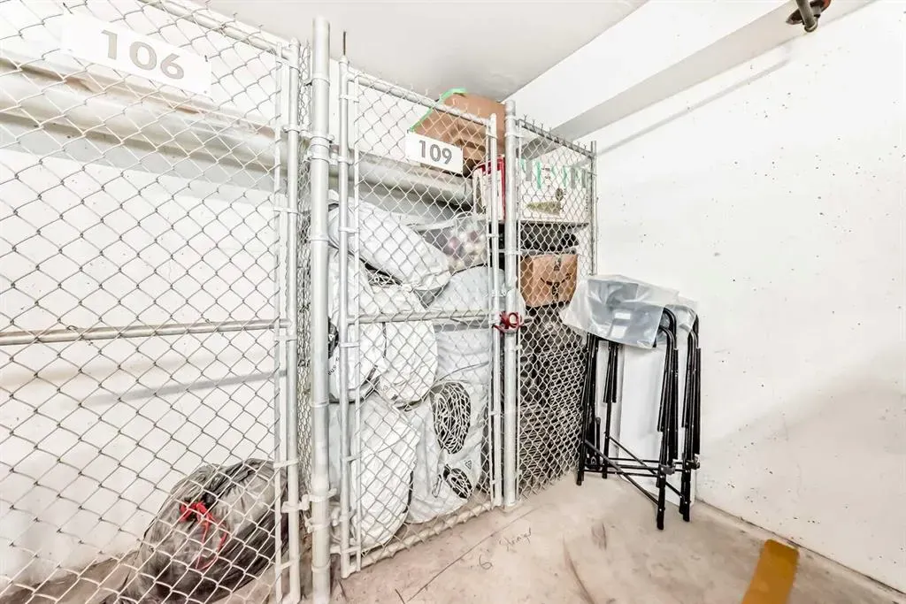 10 Walgrove SE, #109