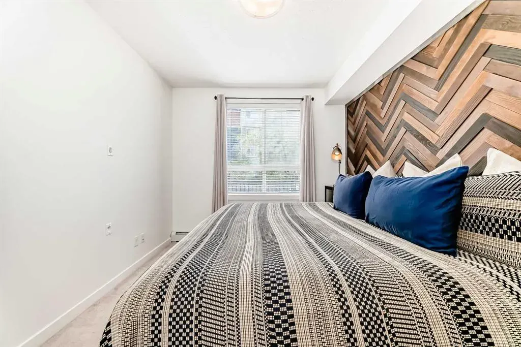 10 Walgrove SE, #109