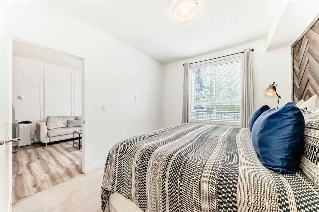 10 Walgrove SE, #109