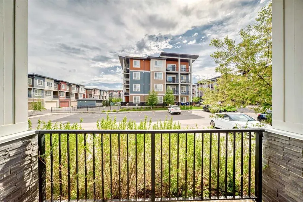 10 Walgrove SE, #109