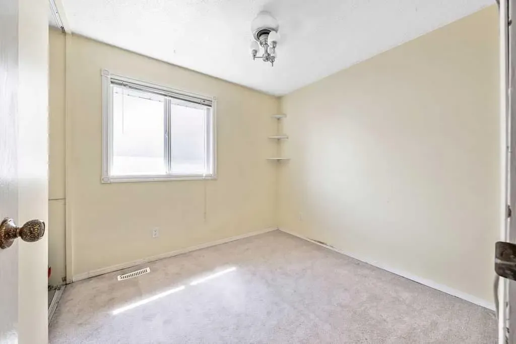 354 Maitland Hill NE