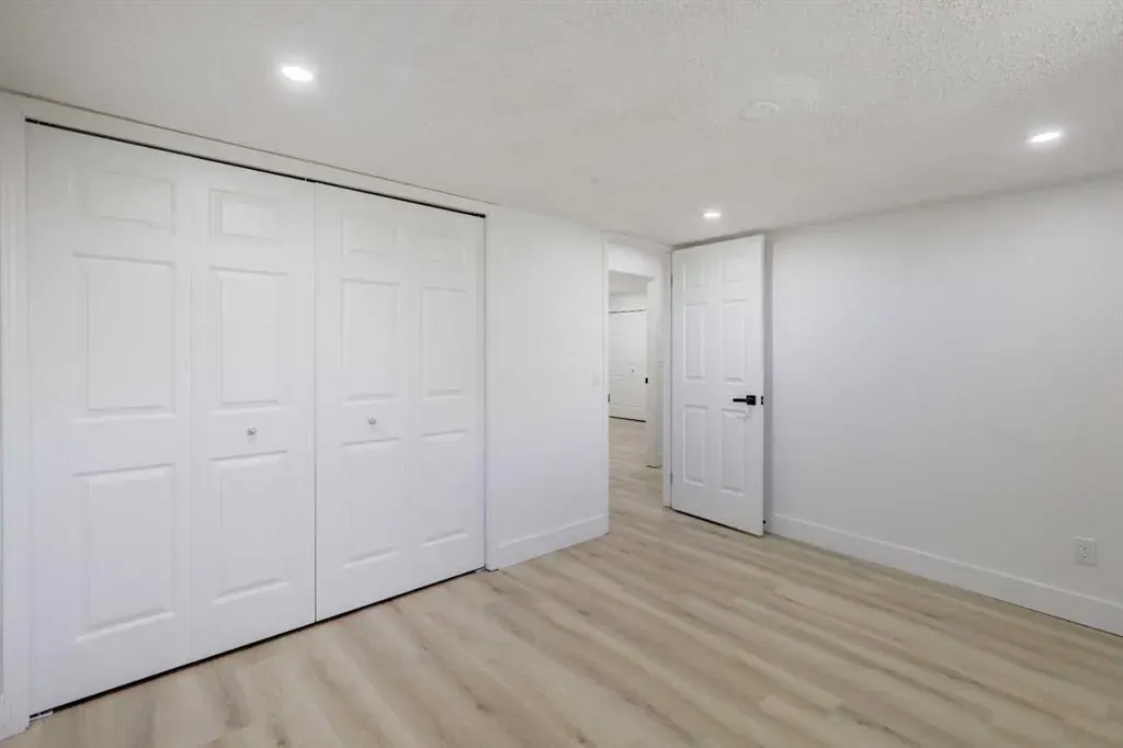 262107 Poplar Hill Drive