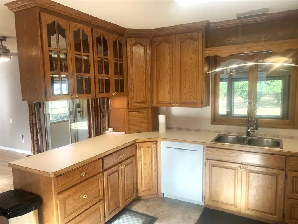 32276 Highway 2 A