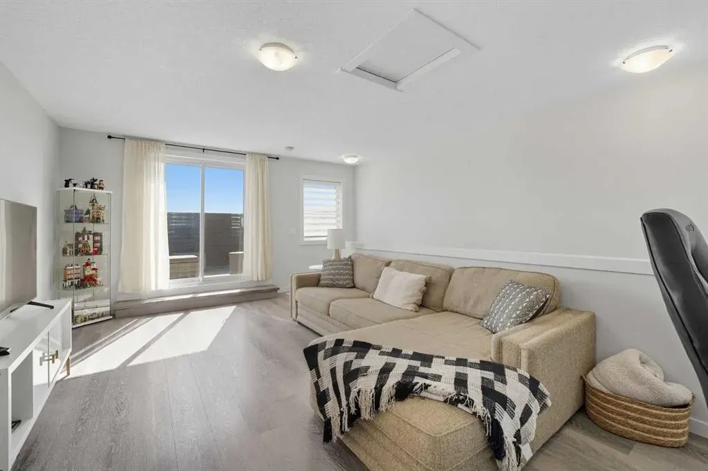 474 Seton Circle SE, #102
