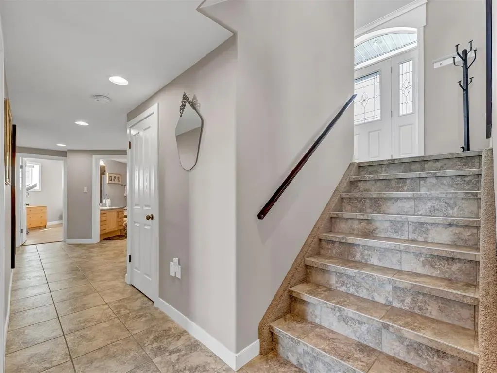 5518 Township Road 120 Road