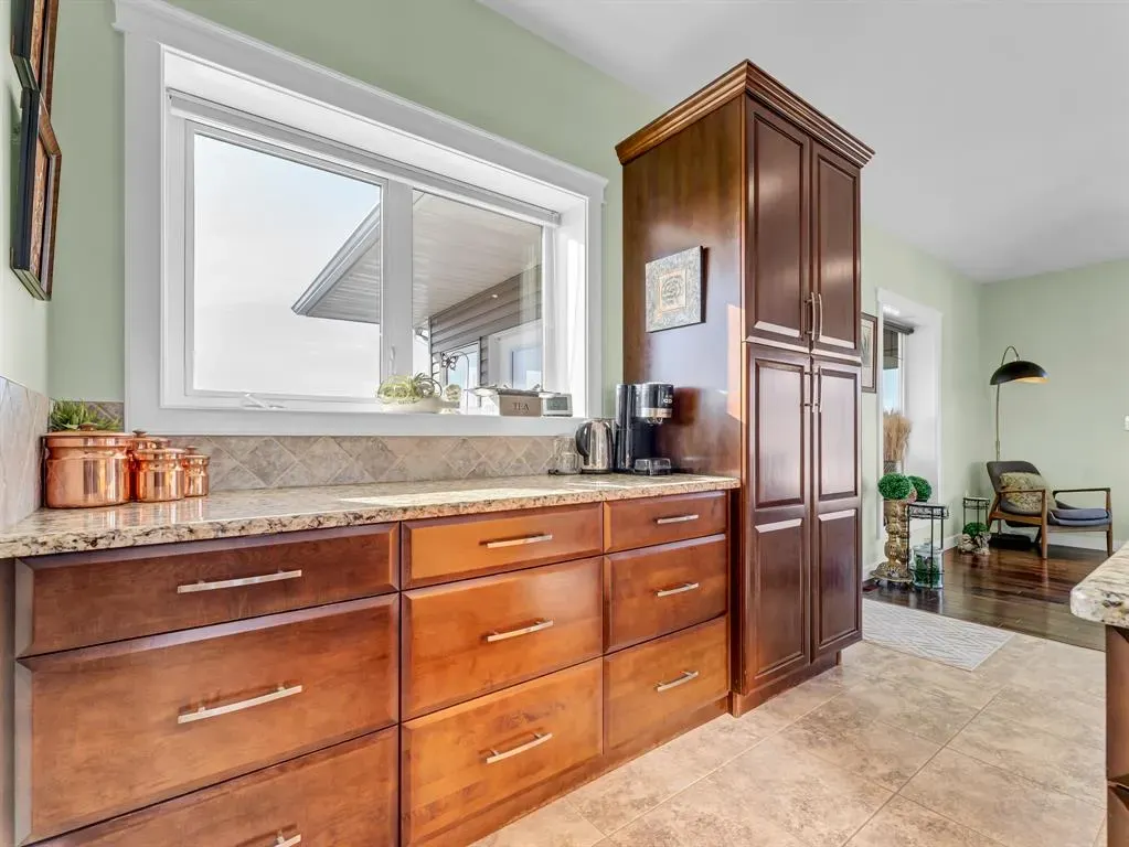 5518 Township Road 120 Road
