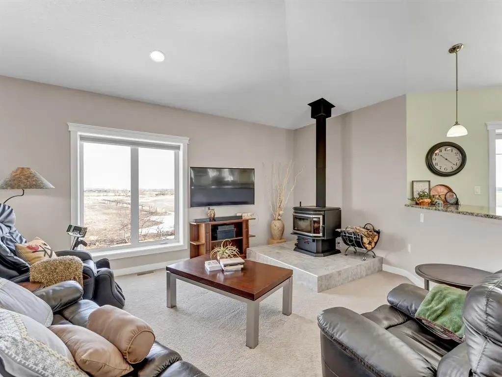 5518 Township Road 120 Road