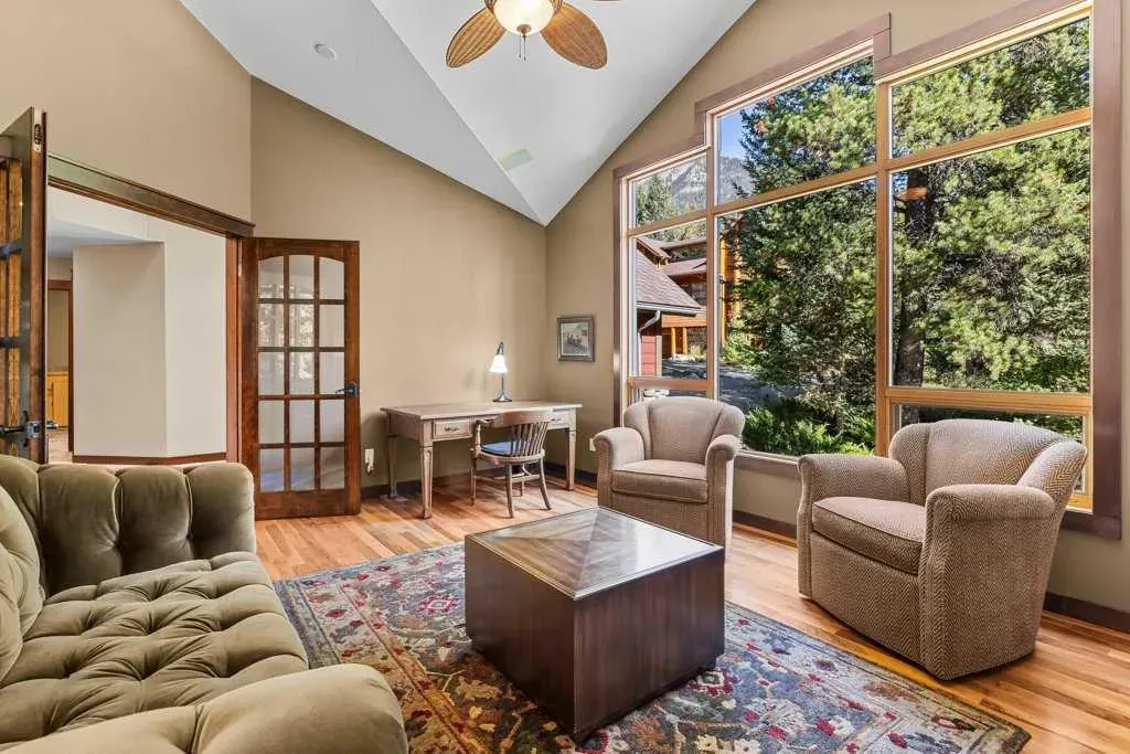 16 Blue Grouse Ridge
