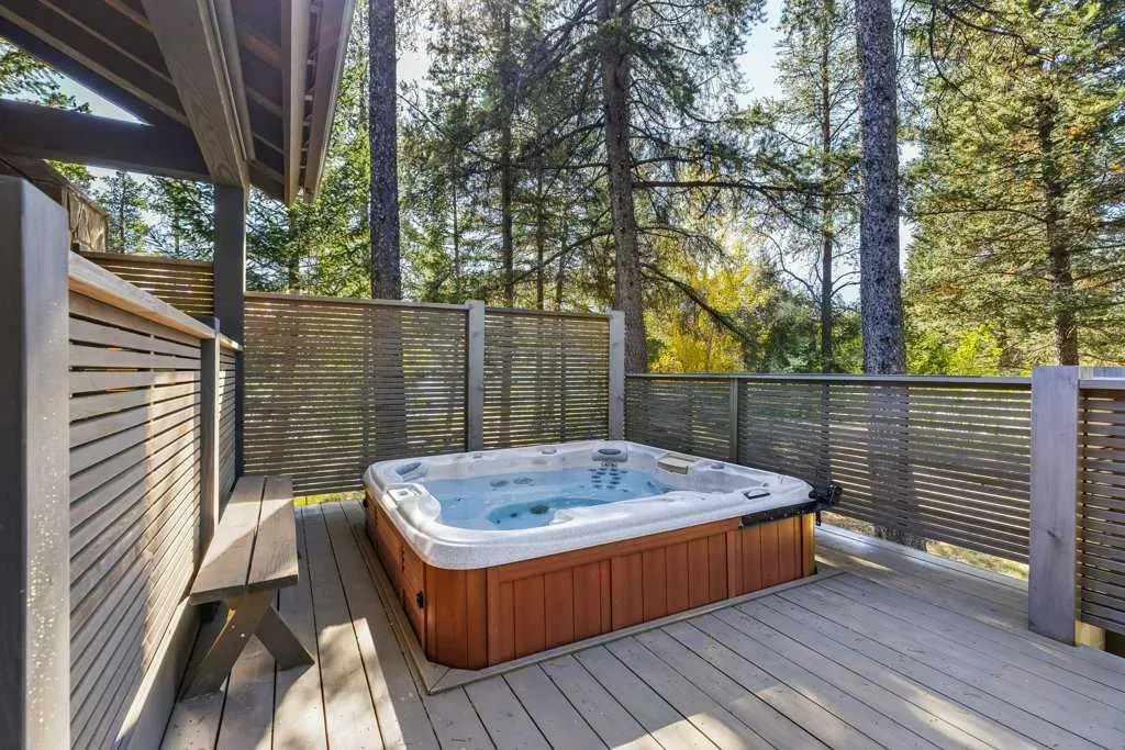 16 Blue Grouse Ridge