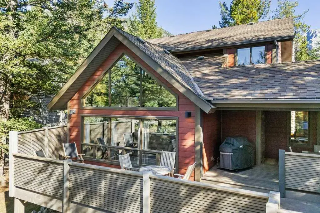 16 Blue Grouse Ridge