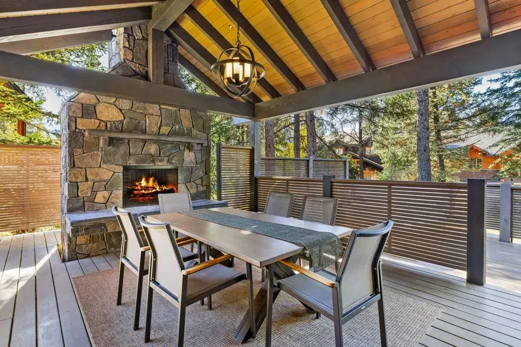 16 Blue Grouse Ridge